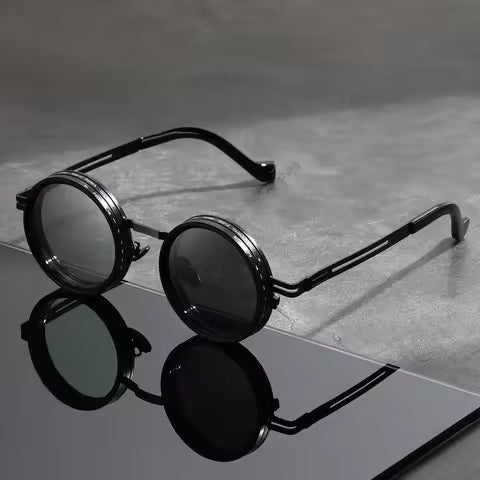 The Eclipse Vanguard // ND9 Adjustable Mechanical Eyewear